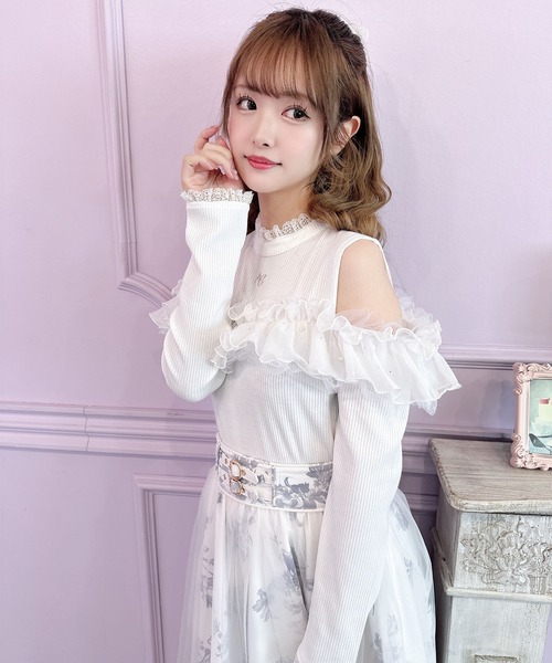 クチュールバイロジータ tシャツ 刺繍肩開きラッフルトップス