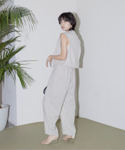 新品　今季　エイミーロウ　ベスト ジレ ショルダータック クロップドベスト Eimee Law ベスト ジレ ショルダータック クロップドベスト