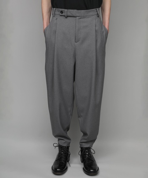 ATO（アトウ） パンツ RECYCLE POLYESTER 2-TUCK TAPERED PANTS メンズ