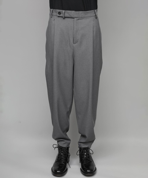 ATO（アトウ） パンツ RECYCLE POLYESTER 2-TUCK TAPERED PANTS メンズ