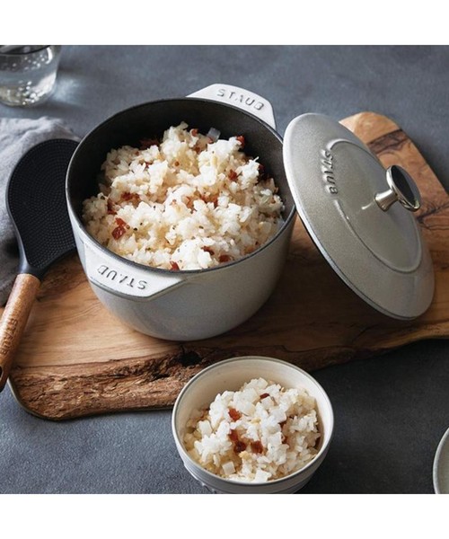 超美品　staub ココット de GOHAN S 12cm カンパーニュ Amazon.co.jp: staub ストウブ 「 ラ ココット de GOHAN
