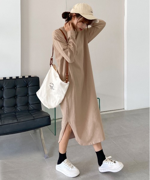 ad thie（アドティエ） ワンピース サイドスリット Tシャツ ワンピース