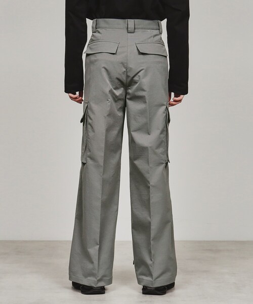 tk.TAKEO KIKUCHI（ティーケータケオキクチ） カーゴパンツ フレア