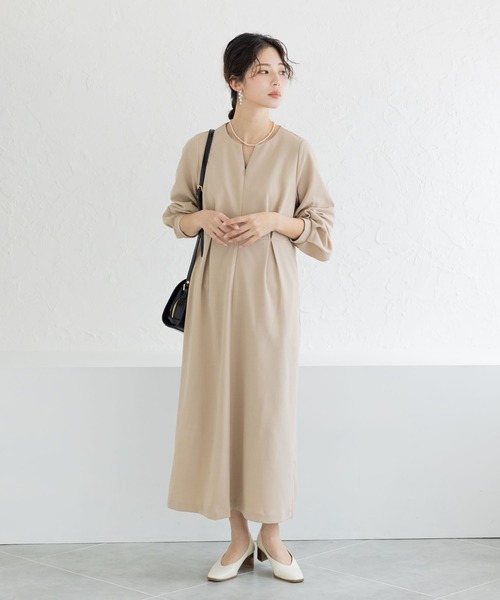 【美品】Moredde 上品キーネックのワンピース Moredde マタニティ・産後使える 授乳が簡単 上品