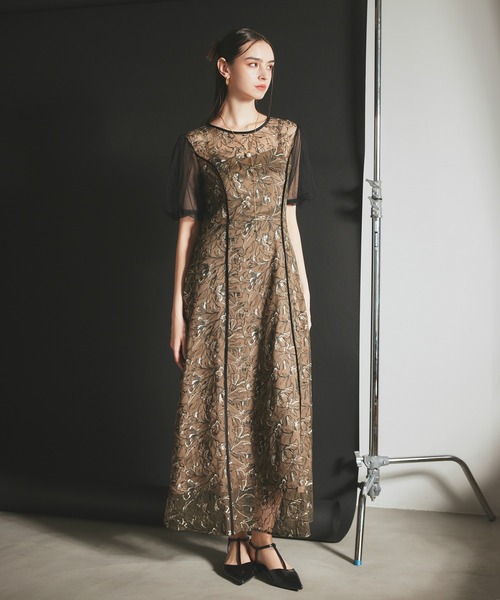 【新品】結婚式 お呼ばれ 二次会 シャイニーチュールパフスリーブドレス 新品】結婚式 お呼ばれ 二次会 シャイニーチュールパフスリーブ