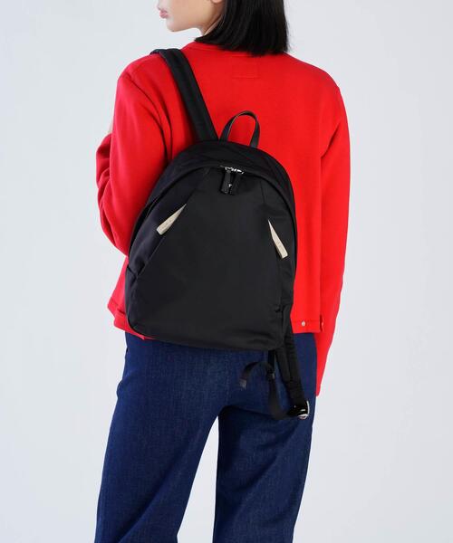 agnes b. バックパック　ブラックナイロンリュック アニエスベー】ポーチ付き！ナイロン バックパック/リュック