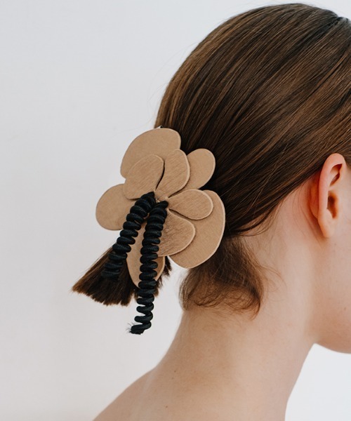 SYKIA ヘアアクセサリー SYKIA（シキア） ヘアクリップ Nocturne Petal Barrette : ZOZOTOWN