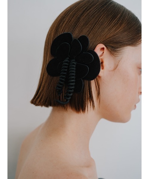 SYKIA ヘアアクセサリー SYKIA（シキア） ヘアクリップ Nocturne Petal Barrette : ZOZOTOWN