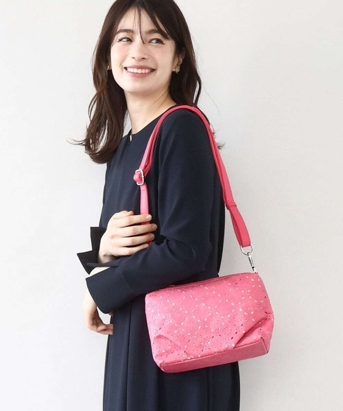 MK MICHEL KLEIN（エムケー ミッシェルクラン） ショルダーバッグ