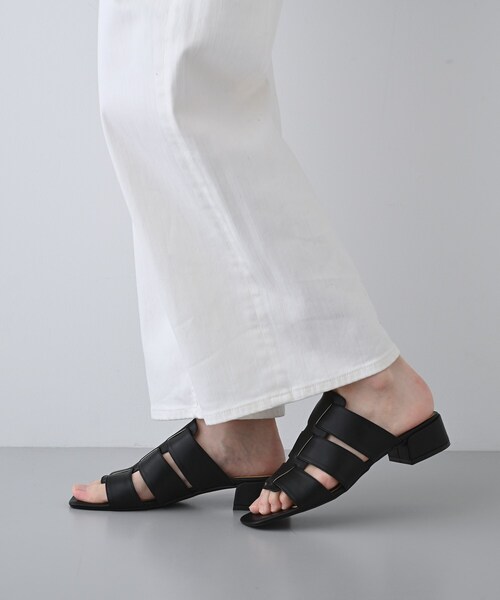 Niziさま。新品、未使用☆タグ付き☆サンダル☆ミュール LEATHER SANDAL W1648 BLACK／Nuovo Nicar（ヌオヴォニカール