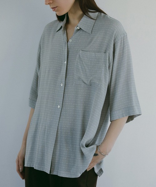 MANOF（マノフ） ブラウス シャツ 半袖 BLUR PATTERN SHIRT レディース