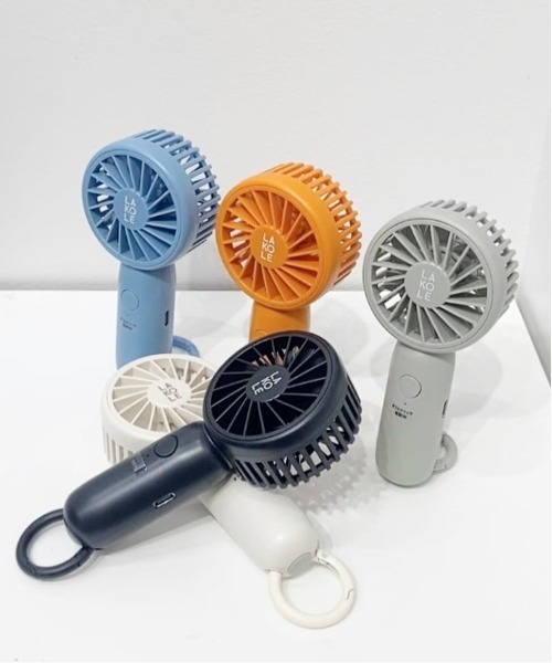 LAKOLE（ラコレ） 「累計販売5.7万本!!」カラビナ付きハンディファン