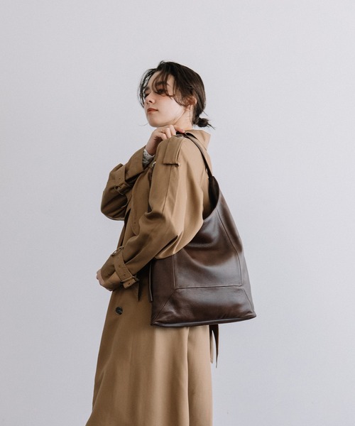 Beau're（ヴュレ） ショルダーバッグ バッグ BEAURE Soft Leather One