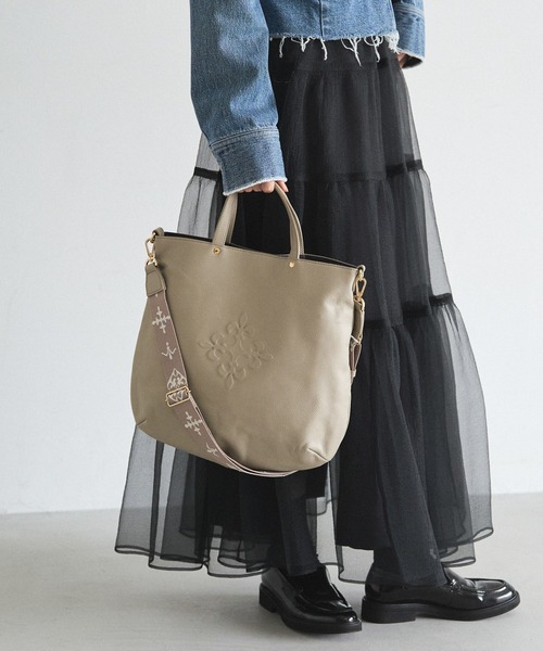 russet（ラシット） トートバッグ エンボスモノグラム 2WAYトート