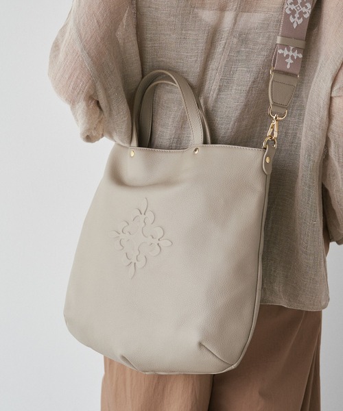 russet（ラシット） トートバッグ エンボスモノグラム 2WAYトート