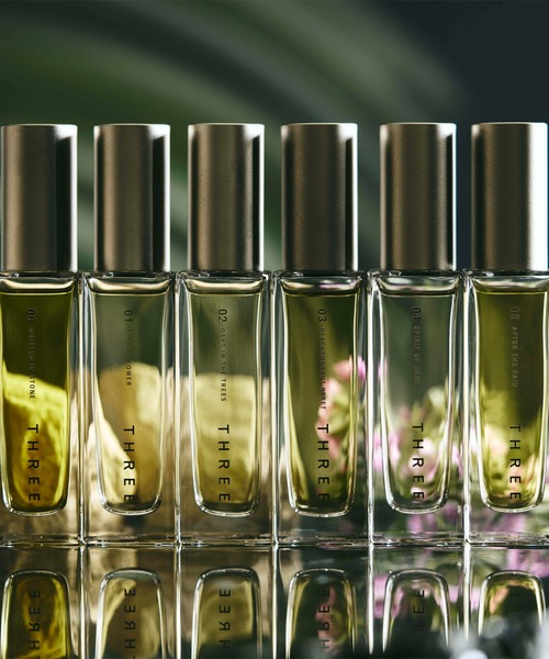THREE エッセンシャルセンツ X05 TURN ON THE NIGHT THREE エッセンシャルセンツ R （30mL） | フレグランス | THREE