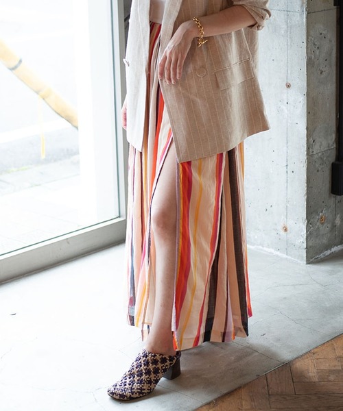 「gina tricot」 フレアスカート X-SMALL ベージュ レディース_画像3