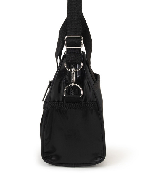 【値下げ/新品/未使用】レスポートサック　ショルダーバッグ（黒） LeSportsac（レスポートサック） ショルダーバッグ バッグ ROUND SM