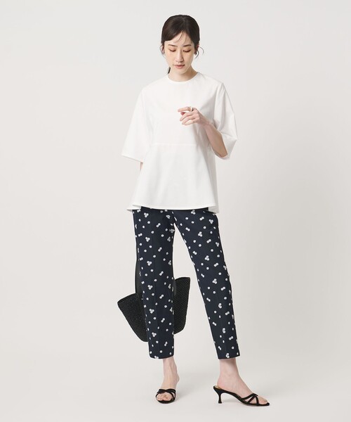 スラックス パンツ エンブロイダリー フラワー スリム テーパードパンツ ‐ウォッシャブル‐ レディースの画像