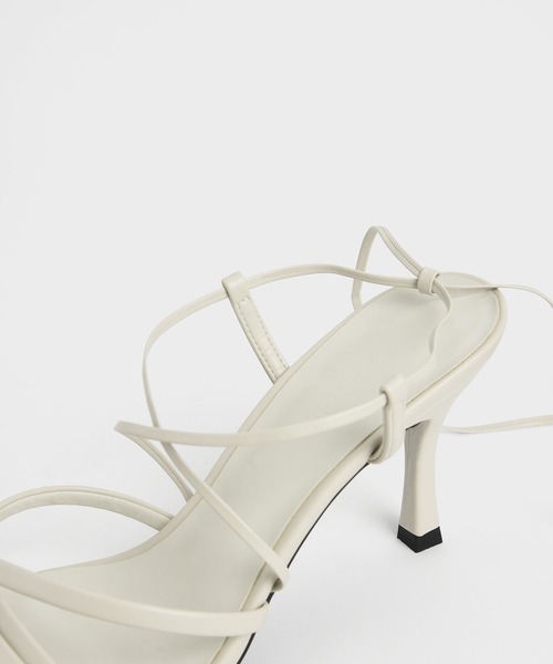 CHARLES ＆ KEITH サンダル タイアラウンド ストラッピー