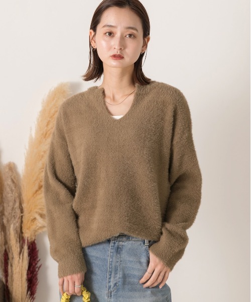 ad thie（アドティエ） ニット セーター キーネック・ふんわり