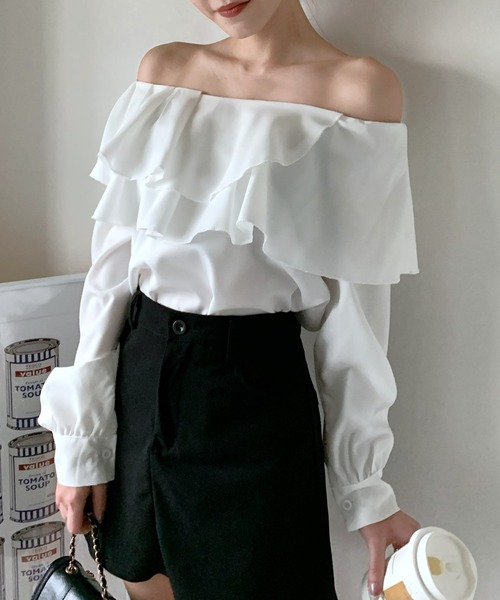 HYEON ヘヨン カップケーキブラウス ボリュームスリーブ フリル オフショル HYEON ヘヨン カップケーキブラウス ボリュームスリーブ フリル