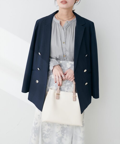 イエナ／人気定番とろみボートネックマットサテンブラウス ベージュ マット釦とろみサテンブラウス（シャツ/ブラウス）｜natural couture