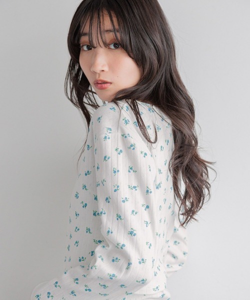 LOWRYS FARM（ローリーズファーム） tシャツ フラワーガーター2P