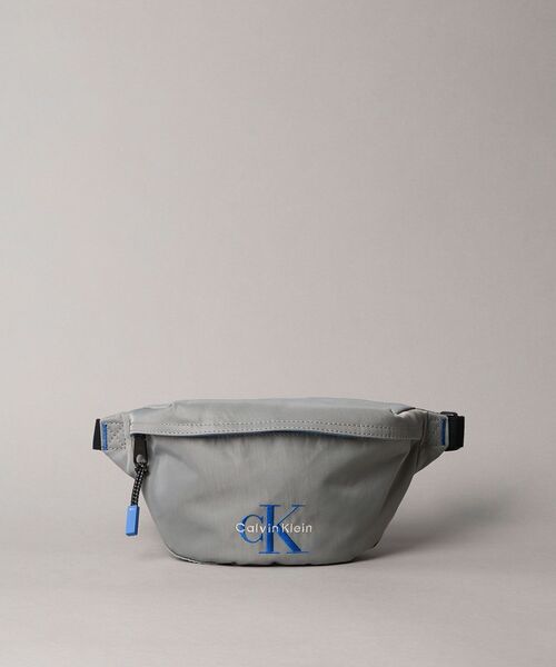 （新品未使用・海外モデル）カルバンクライン　ウエストバッグ　ボディバッグ　グレー Calvin Klein（カルバン・クライン） ウエストポーチ ボールド ロゴ