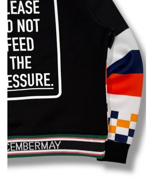 DECEMBERMAY（ディセンバーメイ） パーカー 「UNISEX」Post-modernism