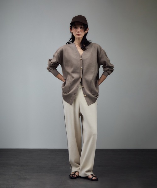 ADAM ET ROPE’ 赤 ベージュ 2wayカーディガン薄手 春夏きれいめ SALON adam et rope'（サロン アダム エ ロペ） ニットカーディガン