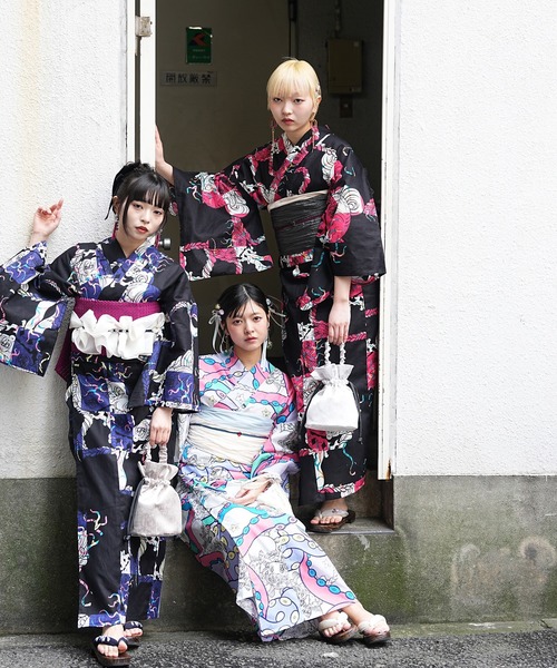 utatane 浴衣 「ニコアンティーク×せきやゆりえ」浴衣3点セット うる