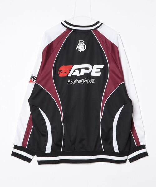 A BATHING APE（アベイシングエイプ） tシャツ BAPE SOCCER LOGO WARM