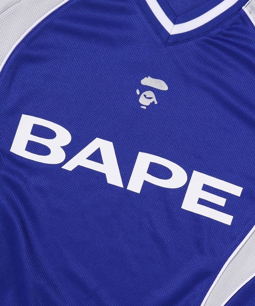A BATHING APE（アベイシングエイプ） tシャツ BAPE SOCCER LOGO WARM