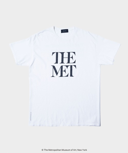 DELUXE（デラックス） tシャツ THE MET x DELUXE LOGO TEE メンズ