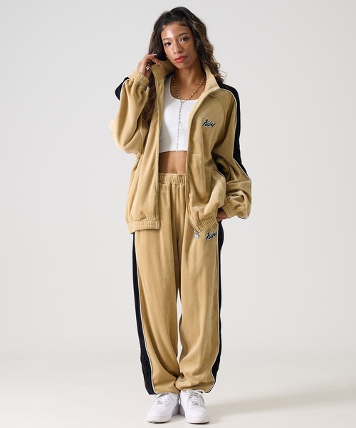 FUBU（フブ） ブルゾン アウター ブランド ロゴ 刺繍 長袖 フルジップ