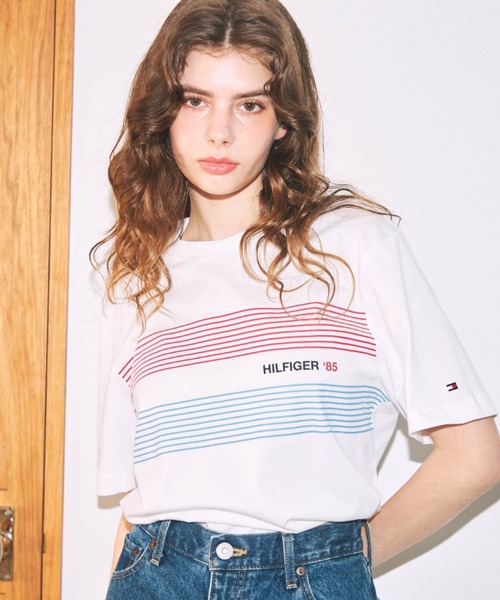 tシャツ 「オンライン限定」「ユニセックス」チェストストライプTシャツ メンズ レディース | TOMMY HILFIGER