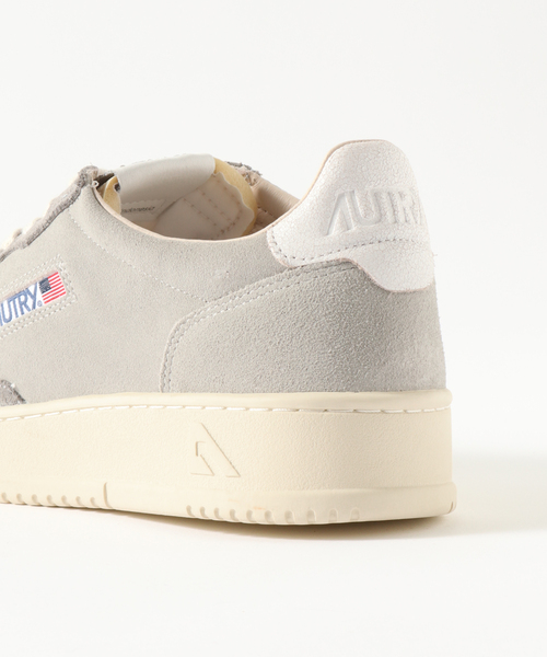 AUTRY スニーカー 「AUTRY / オートリ」MEDALIST LOW MIX SUEDE