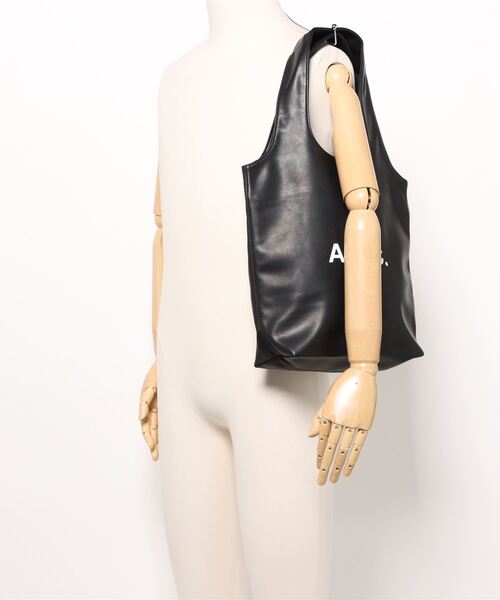 【新品未使用】アーペーセー A.P.C. Ninon スモールトートバッグ Ninon スモールトートバッグ｜バッグ｜A.P.C. | アーペーセー日本公式