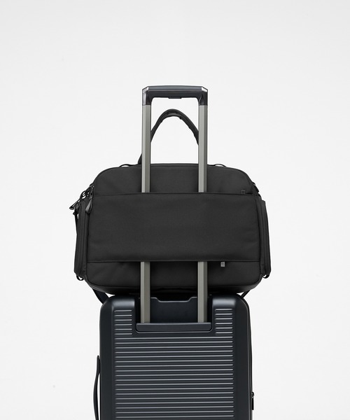 ボストンバッグ Incase A.R.C. Duffel-Black メンズ レディースの画像