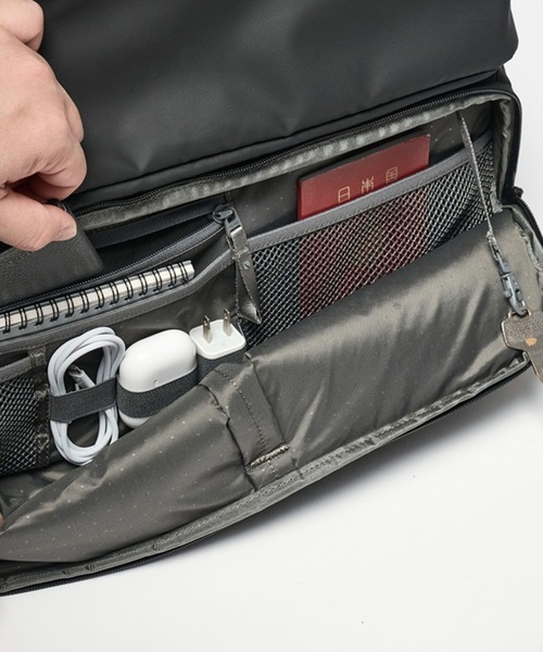 ボストンバッグ Incase A.R.C. Duffel-Black メンズ レディースの画像