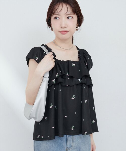 natural couture キャミソール フラワー刺繍フリルショルダー