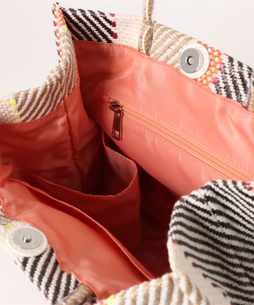 SALE◆Nukak【CUADRADO】カラフルロゴ 2-WAYスクエアトート◆LM SALE◇Nukak【CUADRADO】サンフラワー柄 2-WAYスクエアトート◇W