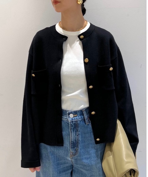 新品タグ付　フェイス金釦カーデ　白　Mila Owen Mila Owen（ミラオーウェン） ニットカーディガン 0 ホワイト