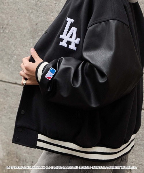 MLB スタジャン MLB/メジャーリーグベースボール 別注 ワッペン刺繍