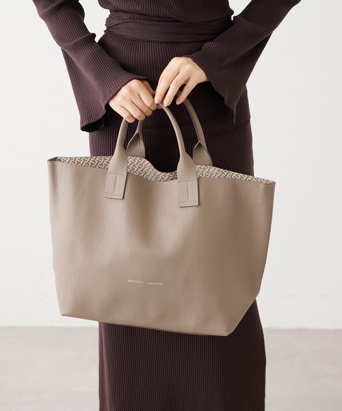 IACUCCI（イアクッチ） ハンドバッグ FREE サンドベージュ レディース