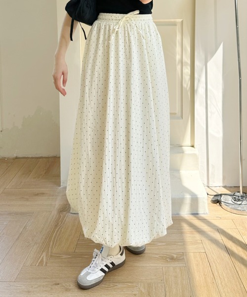 Ada. スカート ドットデザイン バルーンシルエットロングスカート
