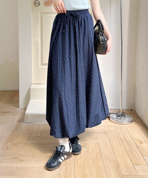 Ada. スカート ドットデザイン バルーンシルエットロングスカート