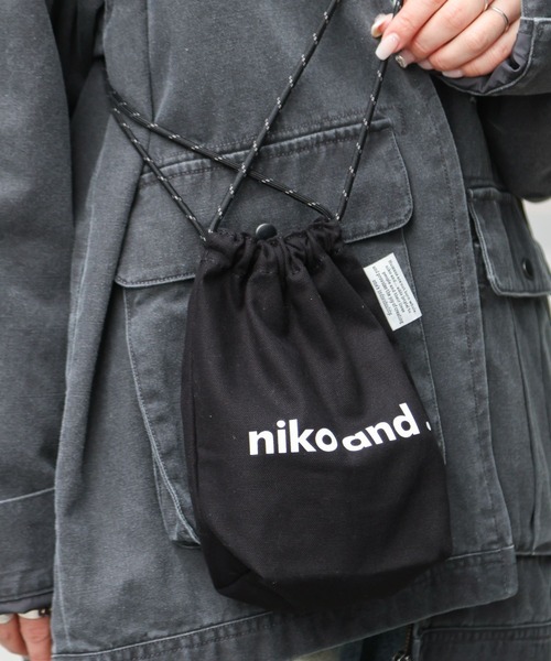 nicoページ niko and… ショルダーバッグ バッグ オリジナルニコロゴ巾着