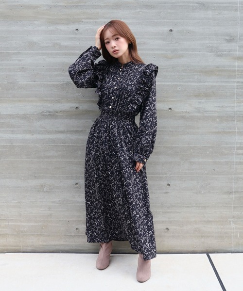 CECIL McBEE（セシルマクビー） ワンピース 花柄ピンタックフリル